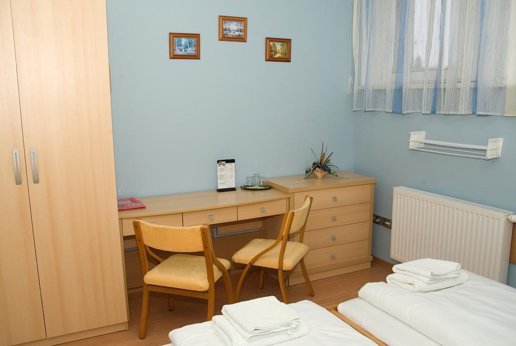 Penzion U Splavu Breclav Luaran gambar